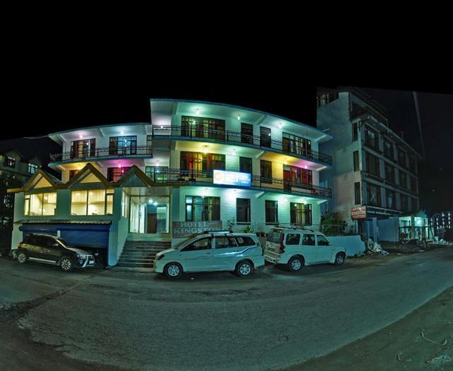 Hotel Kingston Manāli Buitenkant foto